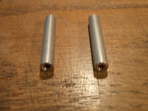 OR-14 Radio Plate Posts (2) Kyosho Slingshot / Chevrolet Lumina 4WD Oval Racer - Picture 2 of 2