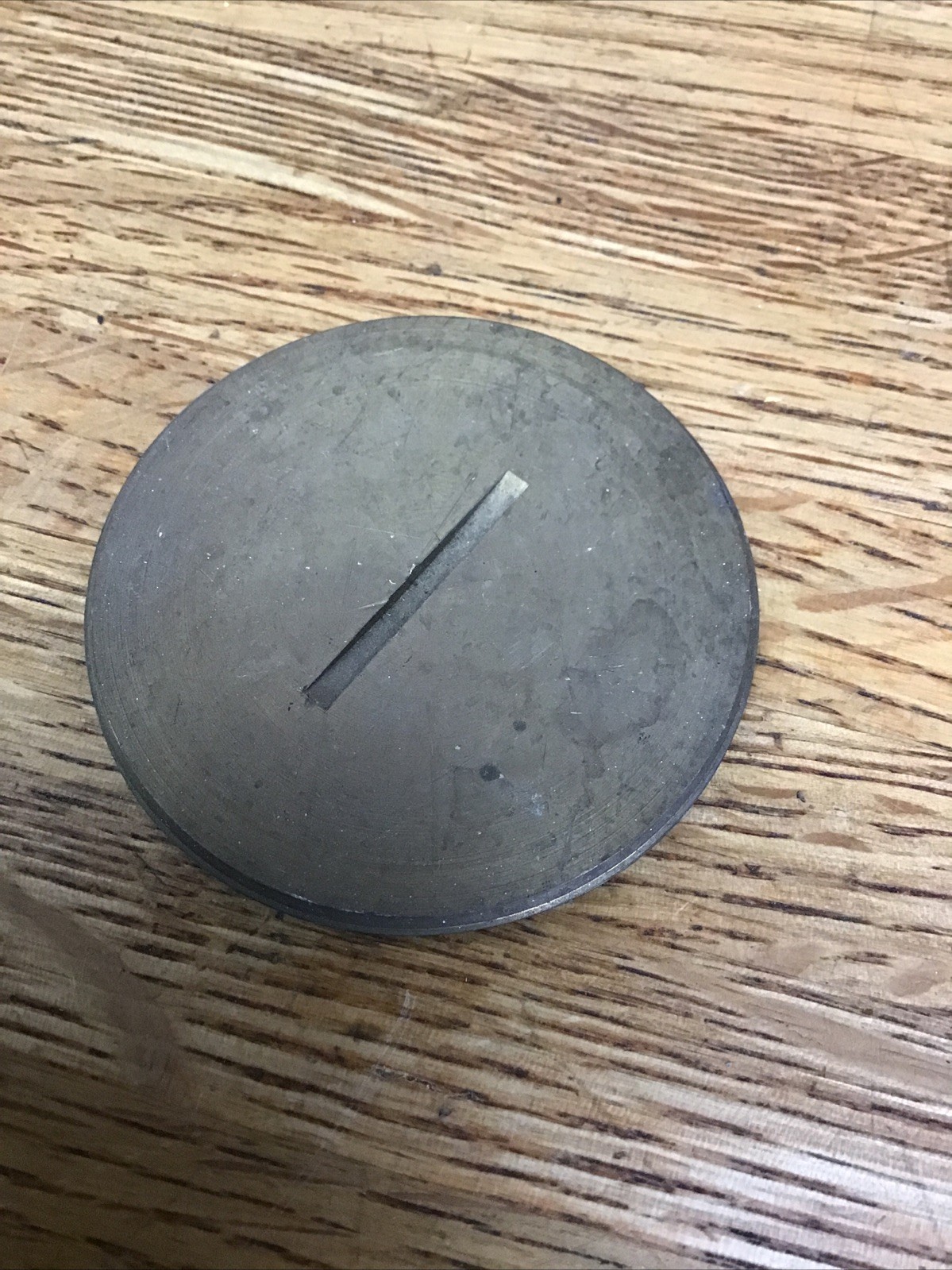 Walker 2 1/4” Flush Floor box Plug , Blank, Round Seal ,Brass , Walkerduct