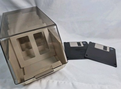Vintage 3.5'' Floppy Disk Plastic Storage Box Case Holder Tan Organizer +2-Disks