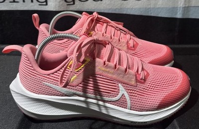 Nike Air Zoom Pegasus 40 Low Coral Chalk Size 6.5Y (GS) / DX2498-600