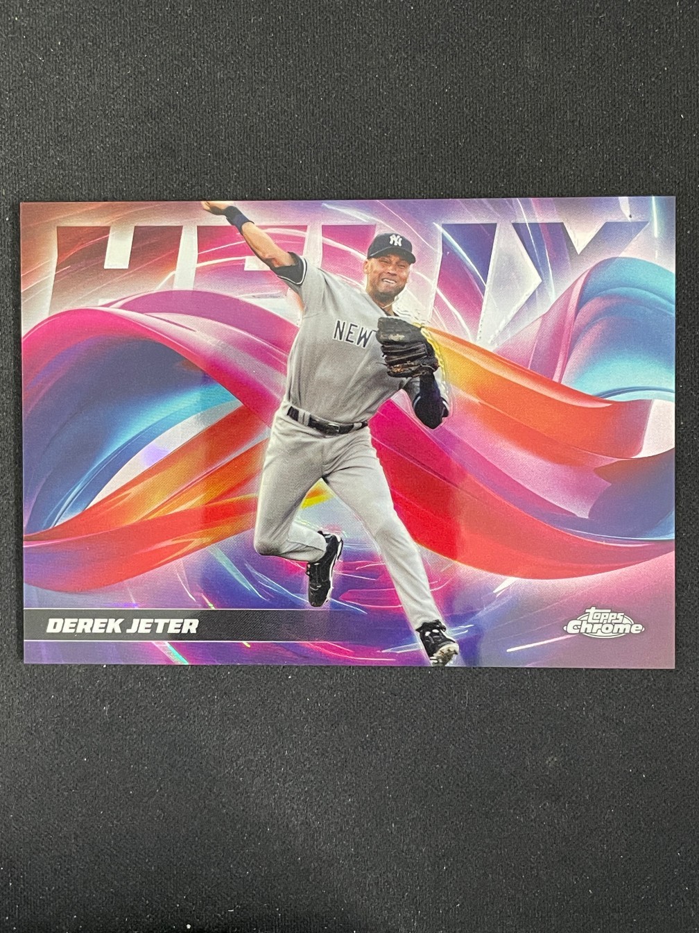 Derek Jeter 2025 Topps Chrome Baseball Helix Case Hit SSP #HX-11