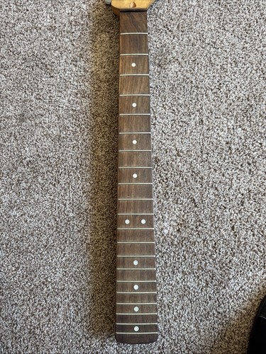 Fender Stratocaster Guitar Neck Serial # CXS 011101126 - Picture 2 of 16