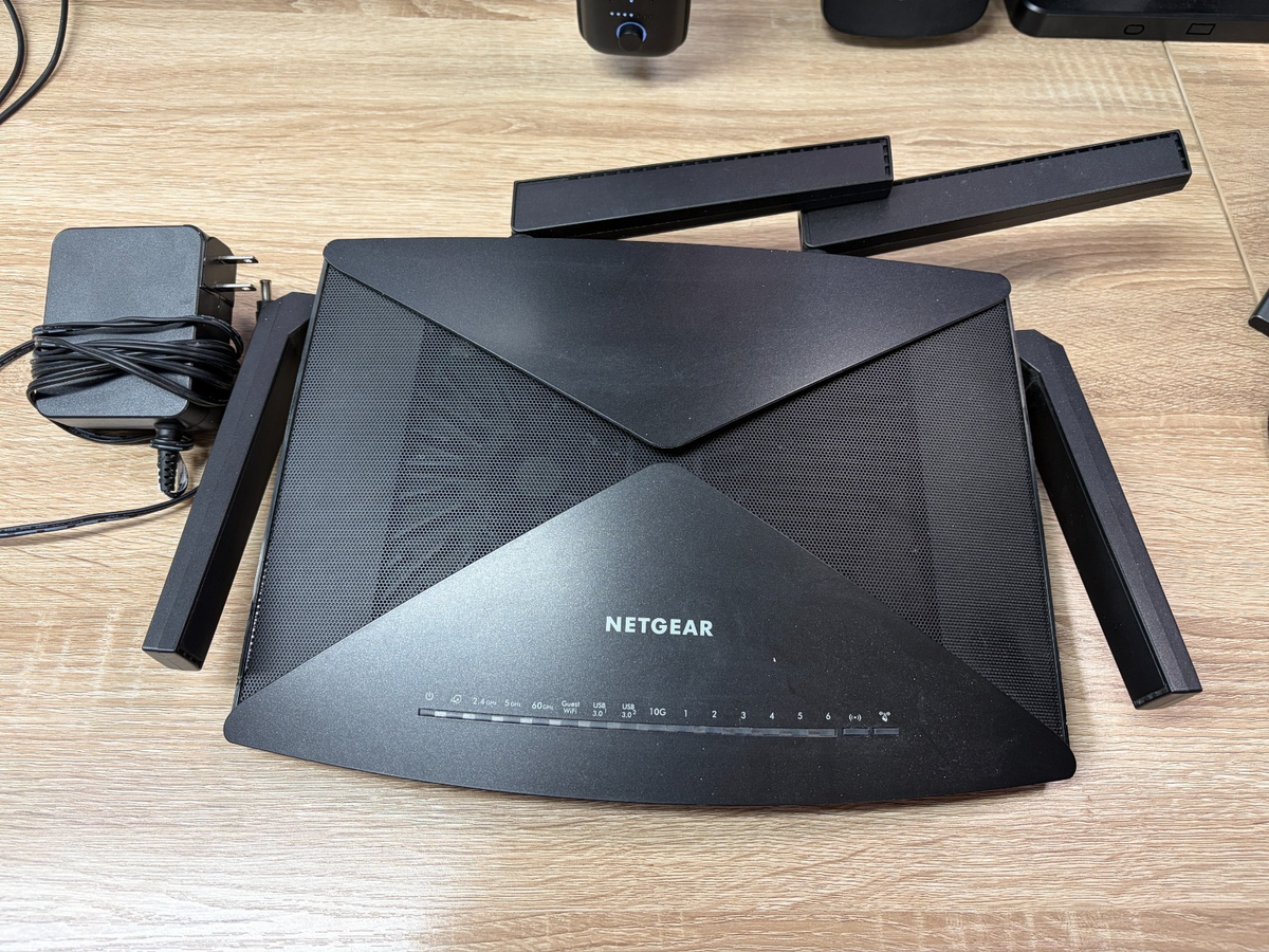 Netgear Nighthawk X10 AD7200 Smart WiFi Router Model R9000 | eBay