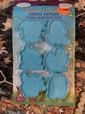 Vtg Sun Hill Easter Plastic Blue Cookie Cutters in Package - Bunny Chick Egg
