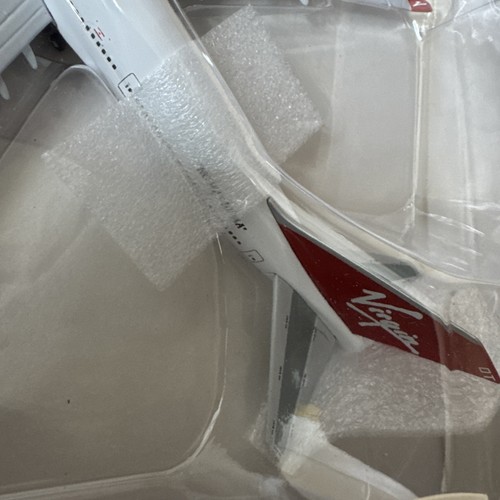 Gemini Jets Airplane Model Virgin Atlantic Boeing 747-4Q8 1:400 Limited G-VHOT - 第 3/9 張圖片