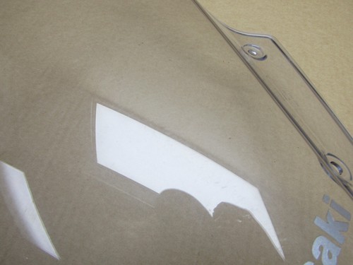 Kawasaki 650 Ninja 2018 2,768 miles front screen fairing panel (14556) - Picture 6 of 6