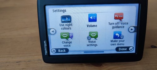 TomTom Start 25 GPS SAT NAV Navigation - Lifetime UK Maps - Zdjęcie 4 z 18
