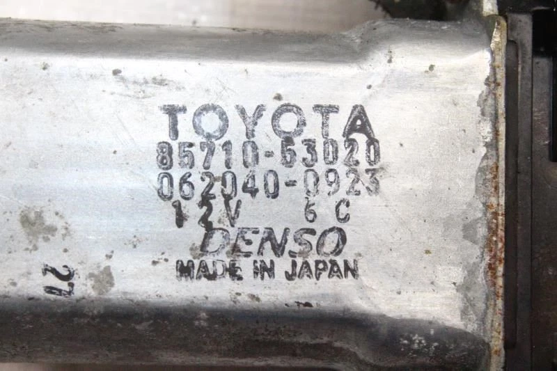 Lexus IS300 XE10 2002 sedán #227 regulador de ventana delantera izquierda Foto 3 de 4