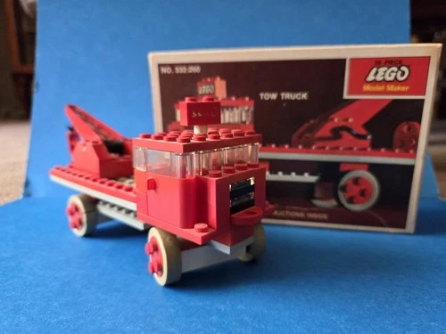 LEGO Vintage 332 Tow Truck 100% Complete with Instructions and Box