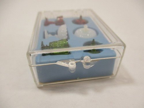 Dollhouse Miniature Chrysnbon Vtg Glass Look Candy Dish Set Red Green White Box - Picture 6 of 19
