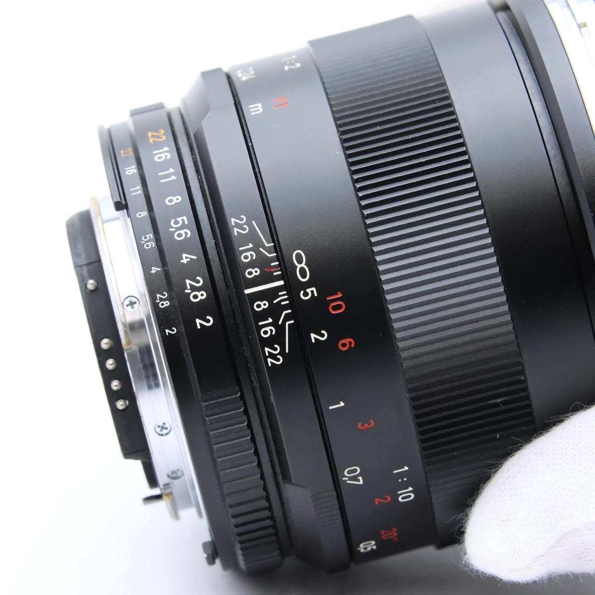 Carl Zeiss Makro-Planar T* 50mm F/2 ZF.2 (for Nikon F mount) #237