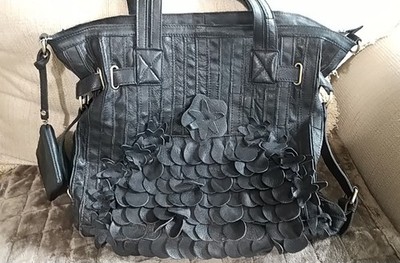 AmeriLeather Genuine black Leather Shoulder Crossbody Bag Tote, applique flower
