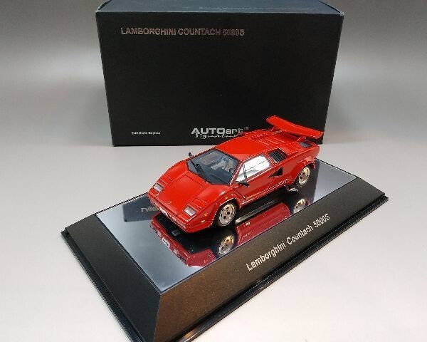 AUTOart Lamborghini Countach 5000 S Red 54531