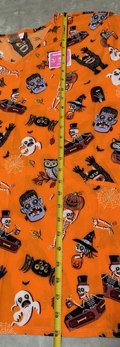 NEW Scrubstar "Frightful Friends" Women's Halloween V-Neck Scrub Top (3XL) - Picture 14 of 14