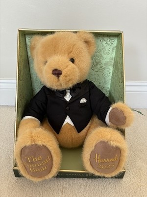 Harrods ぬいぐるみ The Annual Bear 2025 s-l400.jpg
