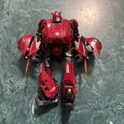 Transformers Generations Fall of Cybertron FOC Game Deluxe Class Cliffjumper