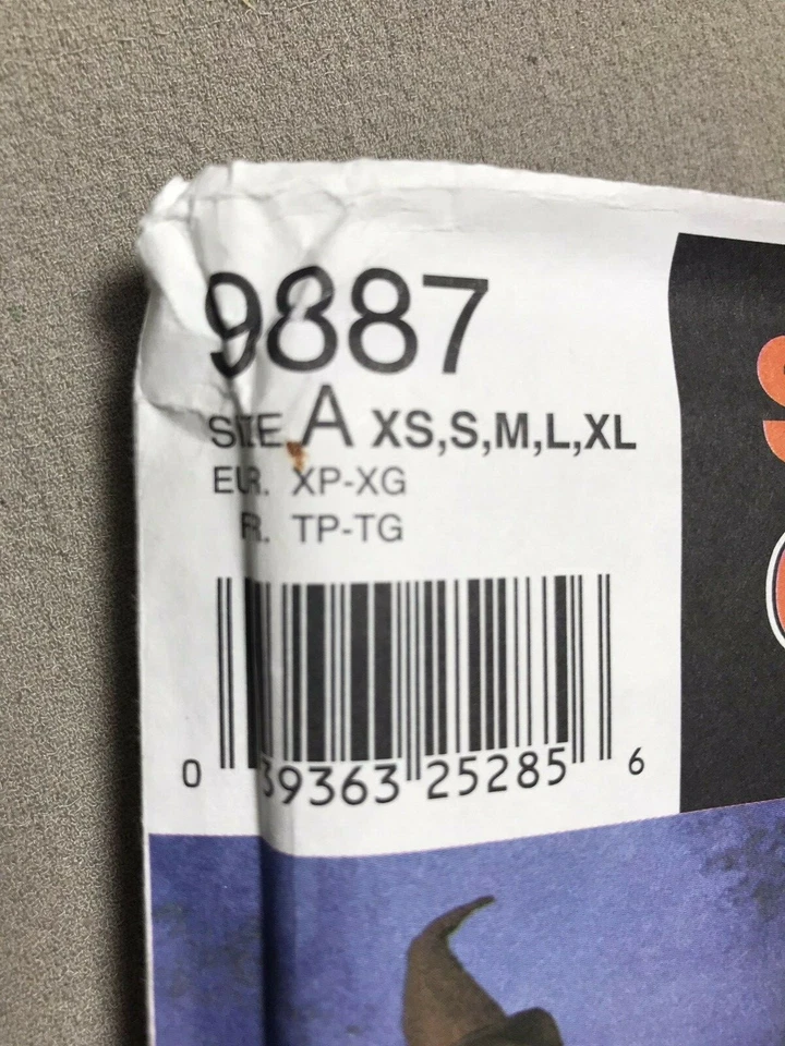 Costumes Pattern Wizard Renaissance Faire, Simplicity 9887 Sizes XS to XL Uncut - Image 3 of 4