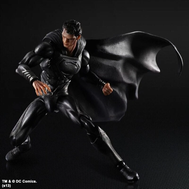 Square Enix Man of Steel - Superman (traje negro) Play Arts Kai exclusivo de NYCC Foto 4 de 4