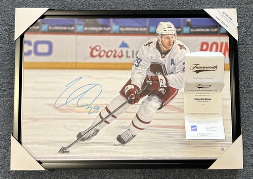 Colorado Avalanche Nathan MacKinnon Signed & Framed Canvas W/Frameworth COA - Picture 4 of 5