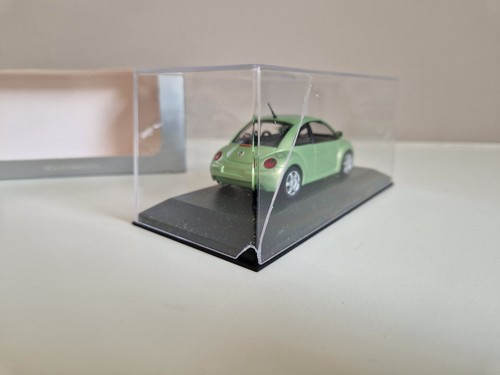 Minichamps 1/43 VW New Beetle - Green Metallic - Dealer Edition 1999 - 81.85.122 - Imagen 7 de 9