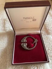 Vintage MIRACLE Celtic Scottish Penannular Shield BROOCH Kilt Pin SILVER RARE