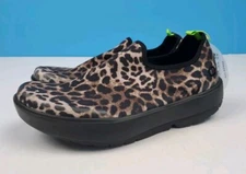 Oofos OOmg 1 Huali Low Shoes Slip On Cheetah Black Recovery Sneaker Womens Sz 9