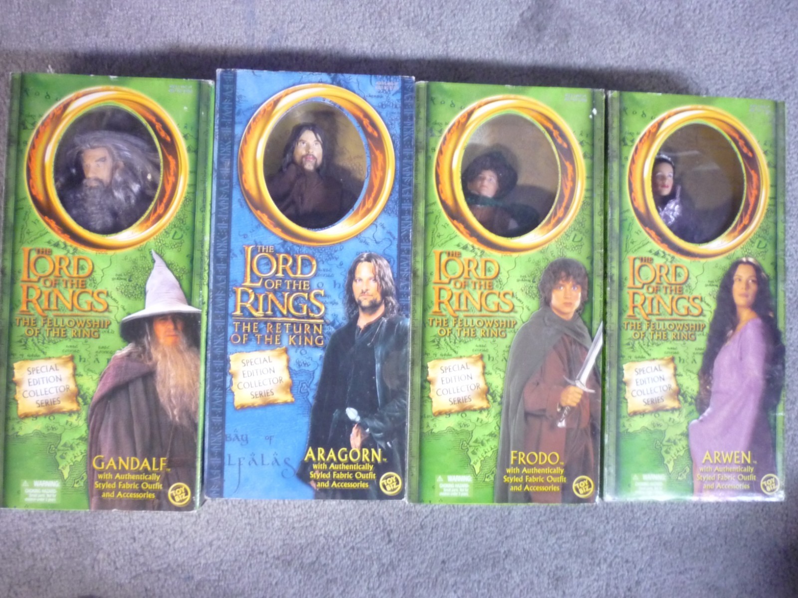 LORD OF THE RINGS lot 12" Arwen Frodo Gandalf Aragorn 4 ToyBiz dolls in BOX LORD OF THE RINGS lot 12