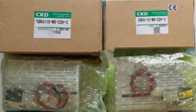 1PCS NEW FIT FOR CKD Solenoid valve 3QRA110-M5-C2H-3＃