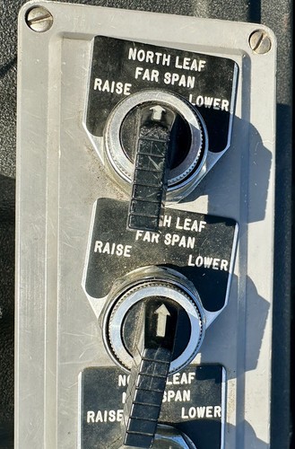 PENDANT CONTROL Crane Gantry Raise Lower Up Down Selector Switch W/Wire 24 Pin - Picture 3 of 17