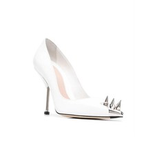 Alexander McQueen $1050 Punk Stud Bridal Pump Leather White EU 39.5/US9.5 C Wide