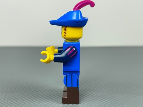 LEGO Troubadour Collectible Minifigure Series 22 CMF 71032 Figure Lute Guitar - Picture 6 of 9