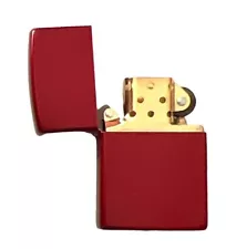 Zippo Windproof Lighter, Candy Apple Red With GOLD Insert, 21063BI, New In Box
