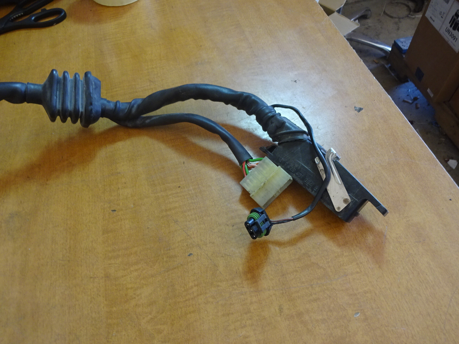Ferrari 348 - CABLES FOR RH SIDE ENGINE CONNECTION (Wiring Harness) P/N 143206