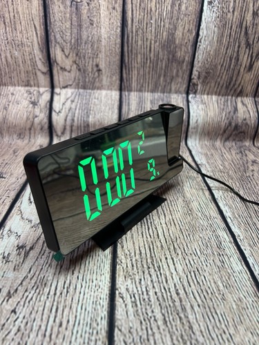 LED Mirror Digital Alarm Clock Calendar Temperature Display Rotatable Projector - Picture 18 of 22
