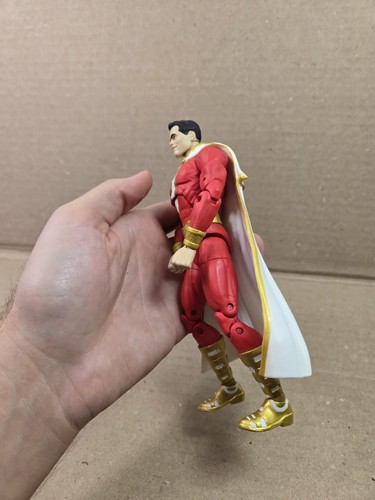 DC Collectibles Essentials Shazam And Black Adam 2-Pack lose gebrauchter Zustand  - Bild 14 von 16