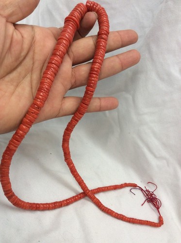 Beautiful Vtg Graduated Salmon Coral Beads necklace - Picture 5 of 6