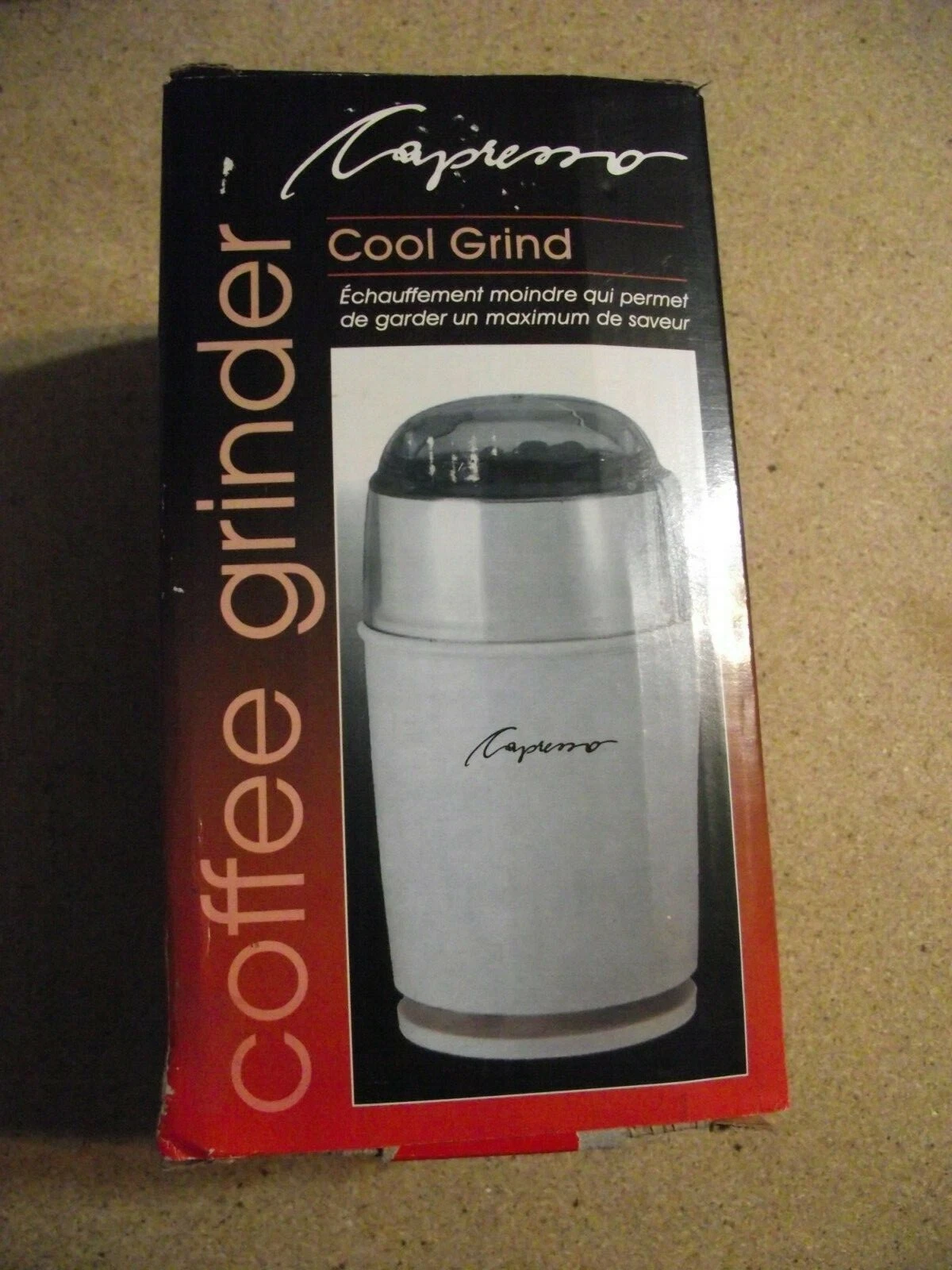 Capresso Cool Grind Spice & Coffee Grinder Model 501 100w 110v. Moulin a cafe