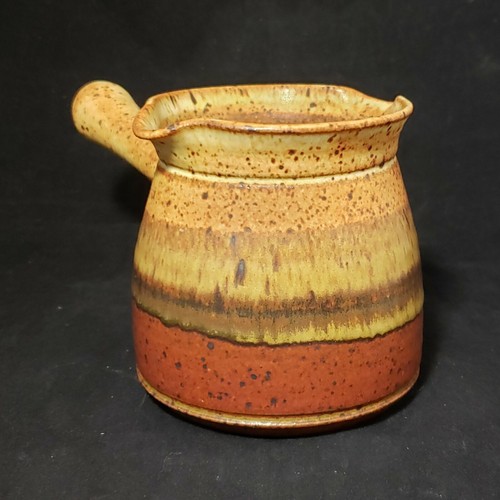 Tom Coleman Studio Pottery Handmade Wheel Thrown Stoneware Cream Pitcher Pourer - Picture 2 of 8