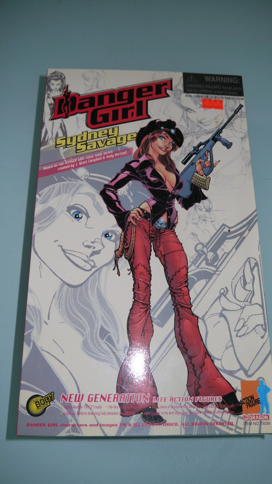 HOT Dragon Danger Girl Sydney Savage 12 figure toys HOT Dragon Danger Girl Sydney Savage 12 figure toys