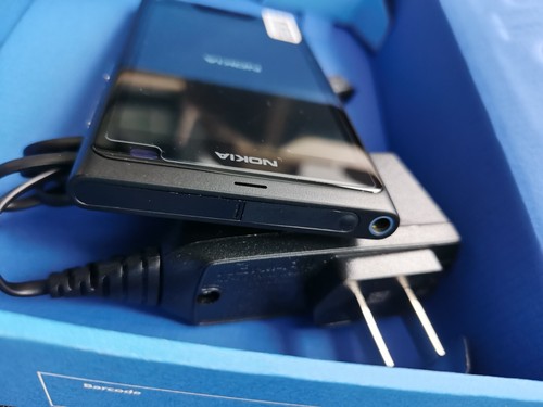 Nokia N Series N9-00 - 16GB - Black (Unlocked) Smartphone - Afbeelding 5 van 15