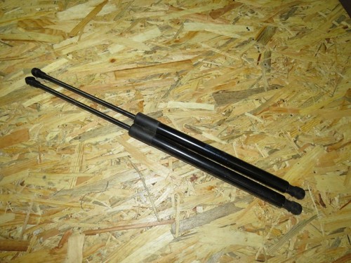 VW Golf 7 Gasdruckfeder 2 Stk für Heckklappe M20318 5g6827550c