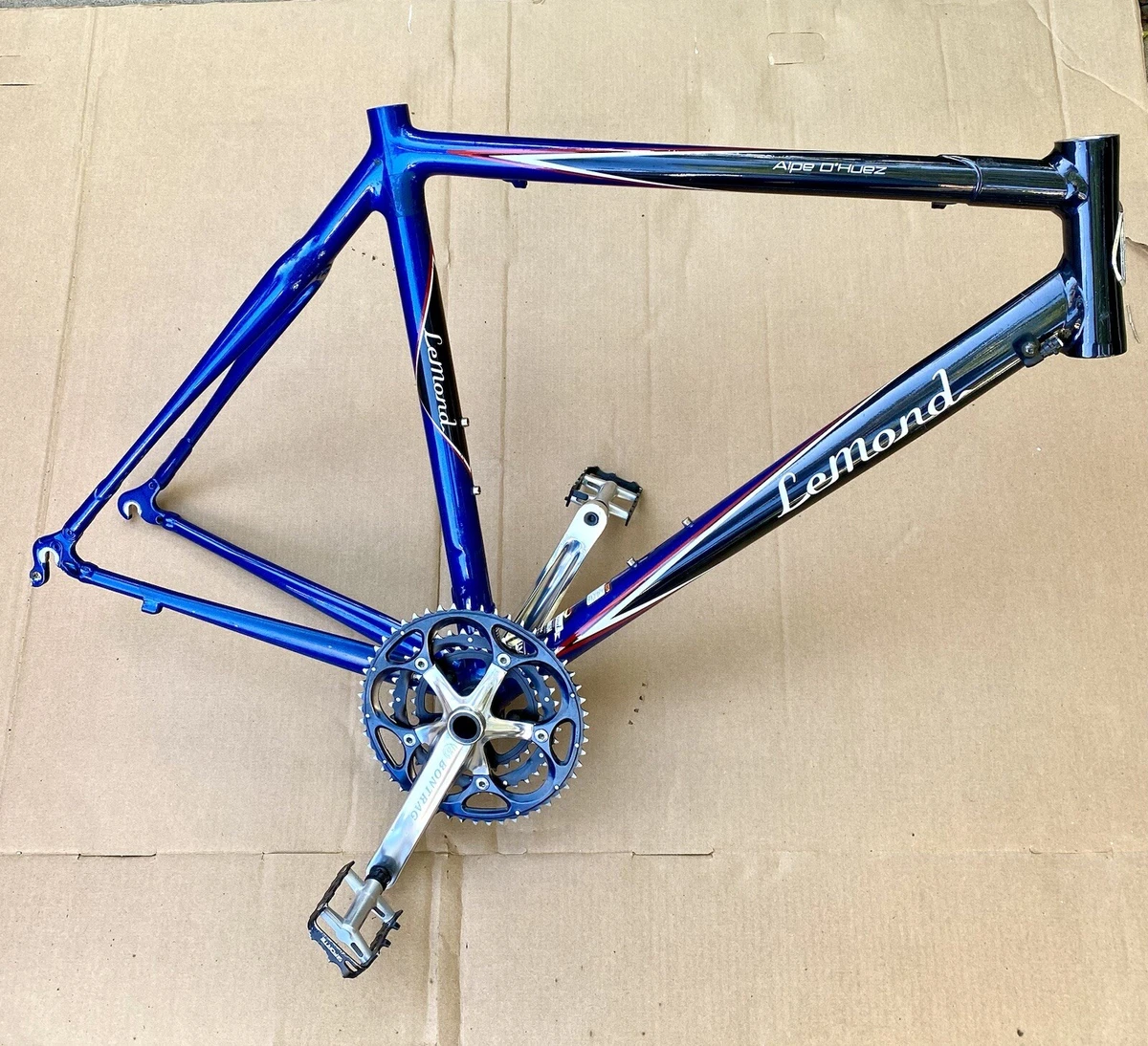 LeMOND ALPE D HUEZ OCLV CARBON ALLOY COMPOSITE MENS ROAD BIKE