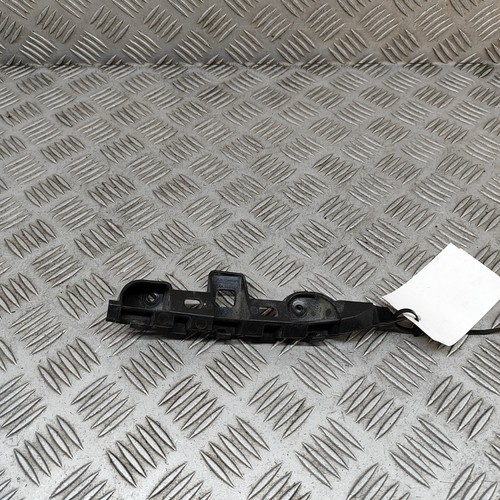 VW Passat Variante B7 vorne rechts Stoßstange Bracket 3AA807184 1.6d 30658612