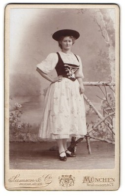Fotografie Samson & Co, München, Neuhauserstr. 7, Junge Frau in bayrischer Trac 