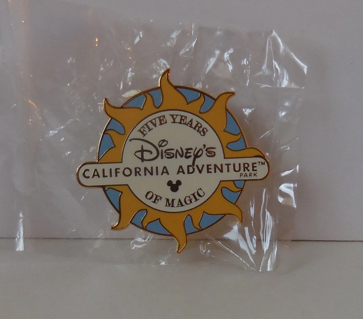 2006 Disney Cast Member Exclusive Pins, Patches & Buttons (1968