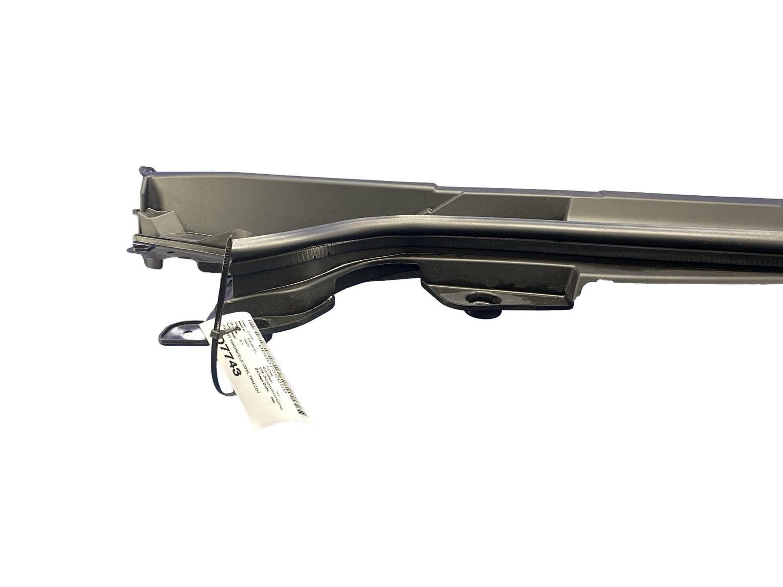 2023-2026 MASERATI GRECALE M182 FRONT WINDSHIELD COWL TRIM COVER PANEL 670241927