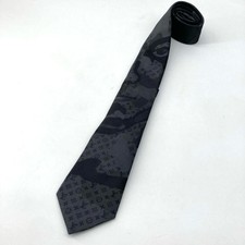 Louis Vuitton LV Ritratto Gravatte Cravatta Monogramma Seta Accessorio Moda Collare