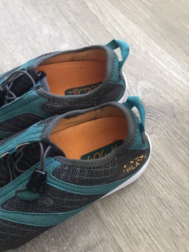 Zapatos sin cordones para mujer Olukai Eleu HLA Trainer gris azulado azul W7.5 usados - Imagen 3 de 10