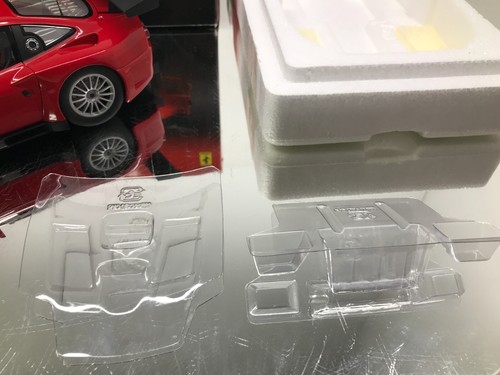 KYOSHO 08391A FERRARI 575 GTC 2004 -RED ROSSO 1:18 rare- GOOD IN BOX - Imagen 4 de 15