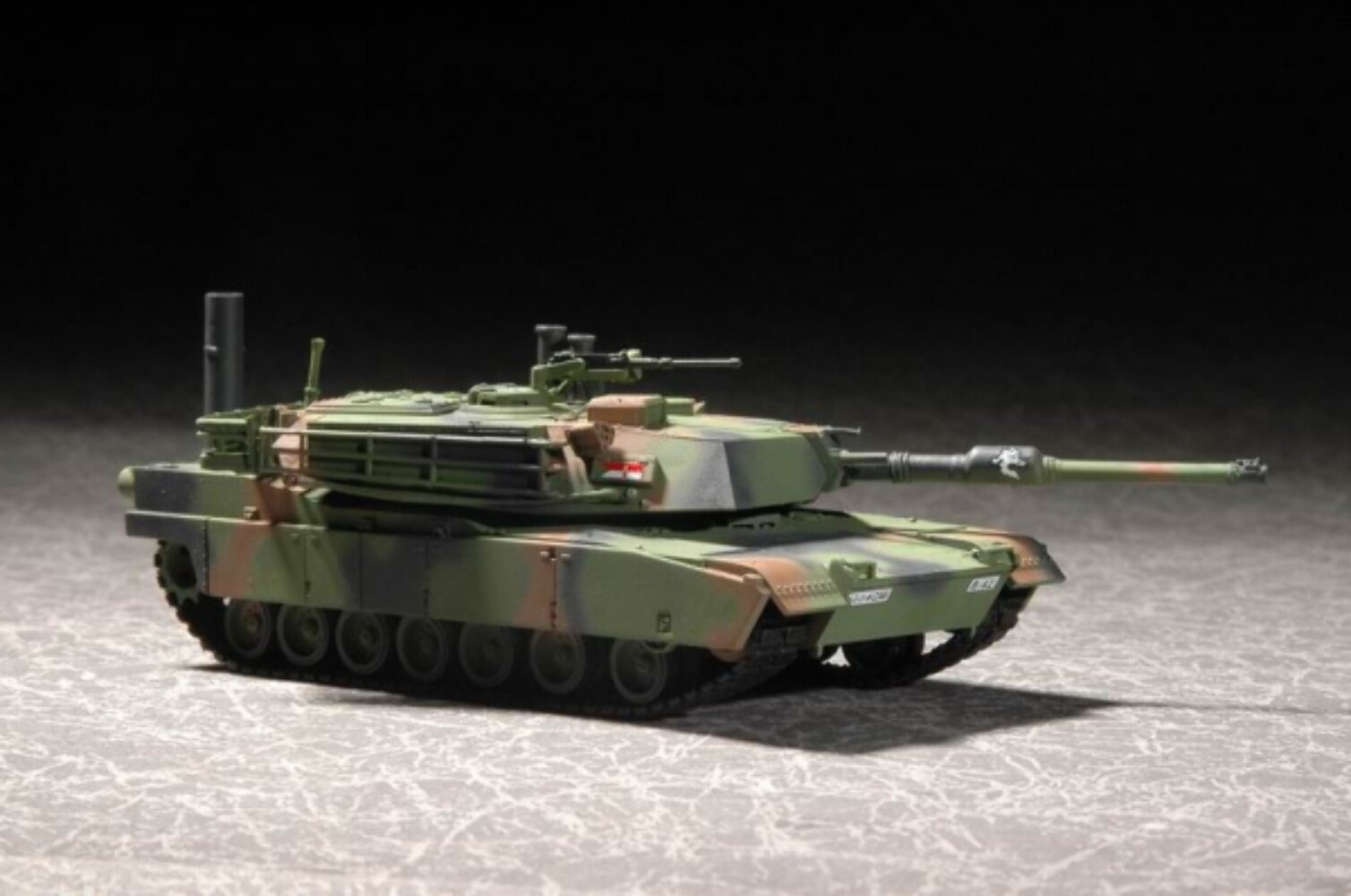 Trumpeter 1:72 M1A1 ABRAMS MBT Kit di modellismo - 07276